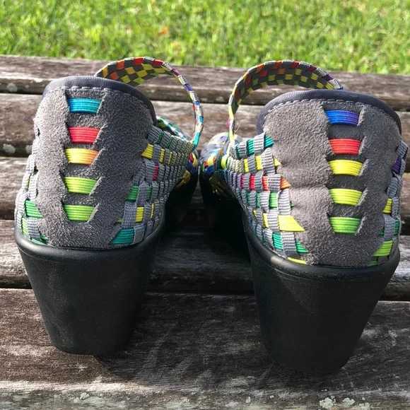 Brynn wedge sandals Steven Steve Madden size 10 slip on multicolor rainbow woven - Picture 3 of 7